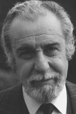 Фернандо Рей