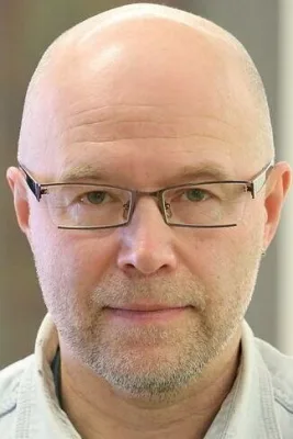 Константин Бронзит