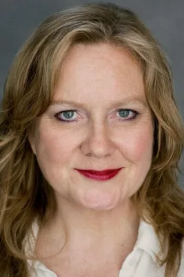 Сью Эллиотт-Николс