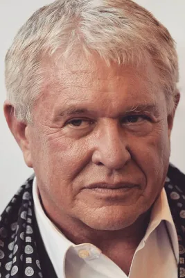 Том Беренджер