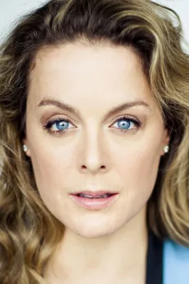 Жюли ЛеБретон